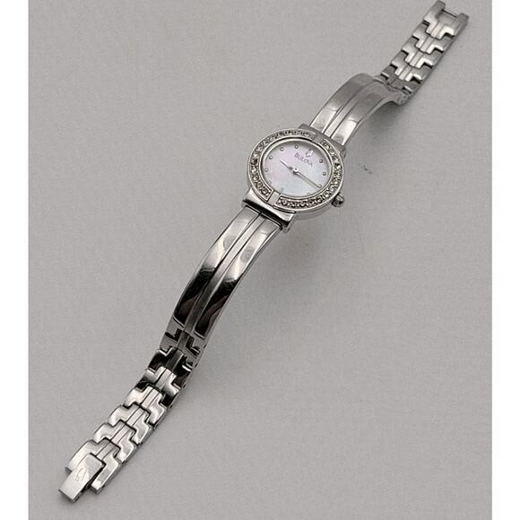 Bulova C899175 Woman Watch Quartz Silver Wristwatch Vtg